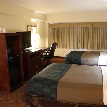 Rodeway Inn Sandston Exterior foto