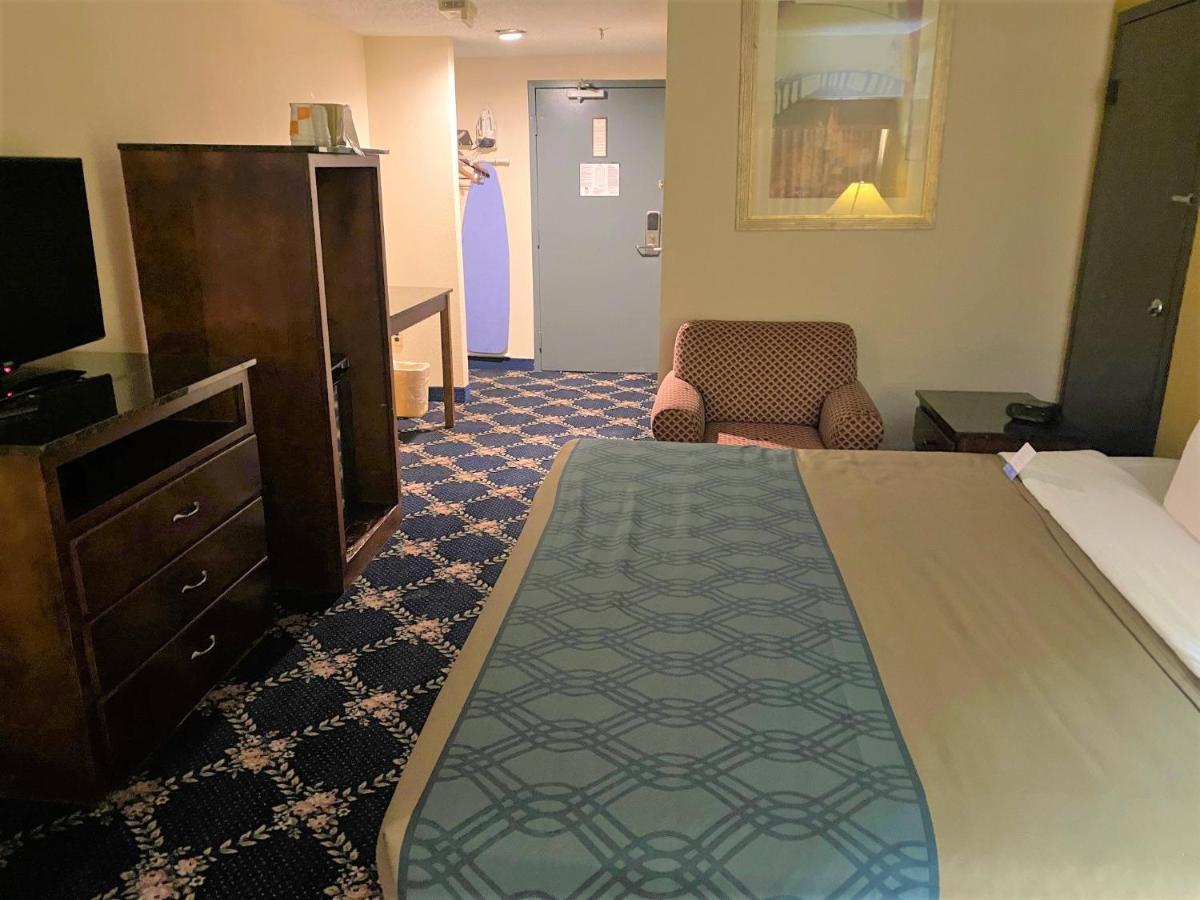 Rodeway Inn Sandston Habitación foto